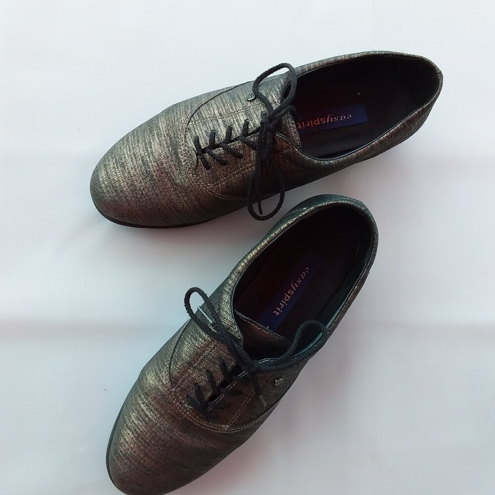 Easy Spirit Motions 8.5 wide oxfords